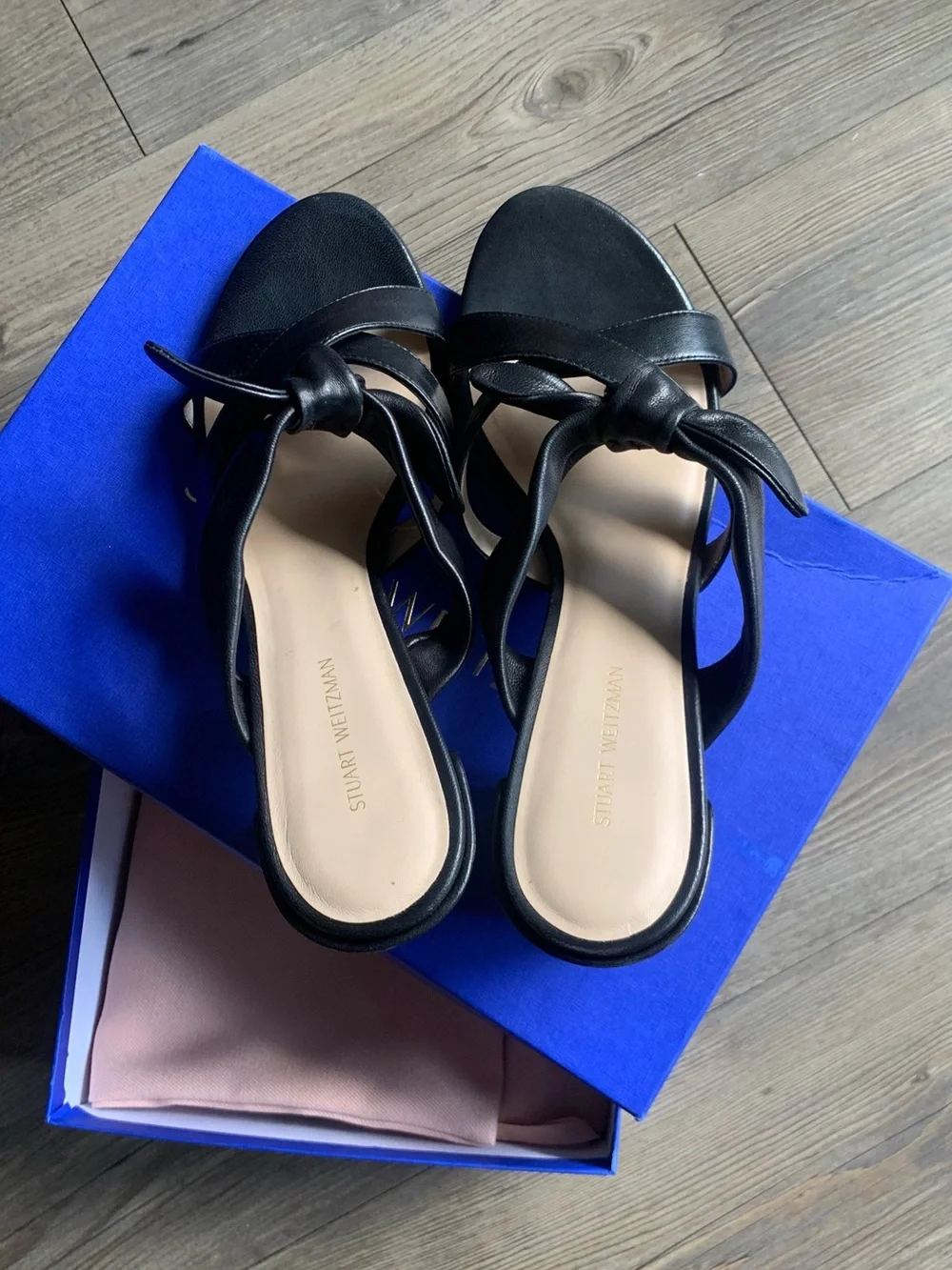Stuart Weitzman Black Leather Bandeau Slide Sandal Bow 8